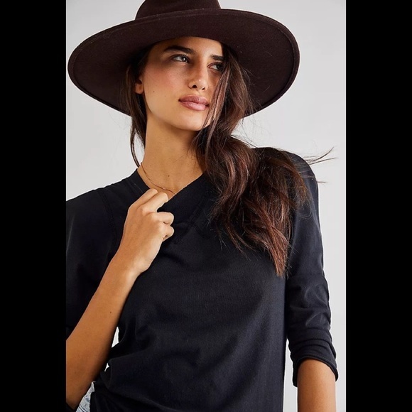 We The Free Tops - Free People Clover Top Black NWT size Large $58MSRP